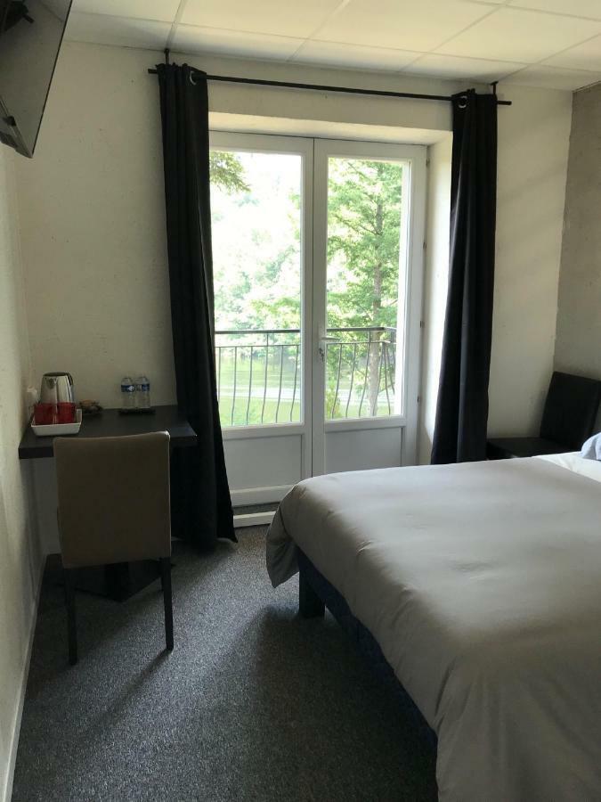 Le Chalet Du Lac Le Chatenet-en-Dognon Eksteriør bilde